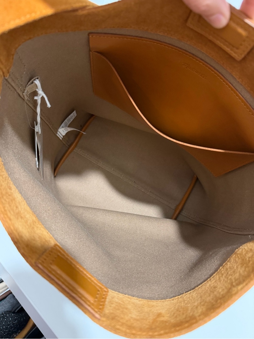 NEW Madewell The Essential Bucket Tote in Dark caramel suede NM988 $198 work bag - Picture 15 of 17